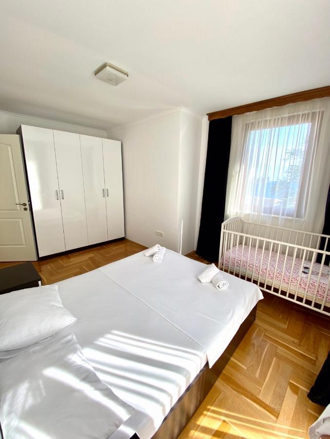 Apartments First Line Petrovac ภายนอก รูปภาพ