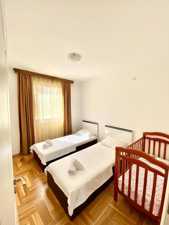 Apartments First Line Petrovac ภายนอก รูปภาพ