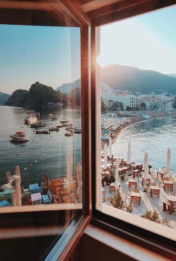 Apartments First Line Petrovac ภายนอก รูปภาพ