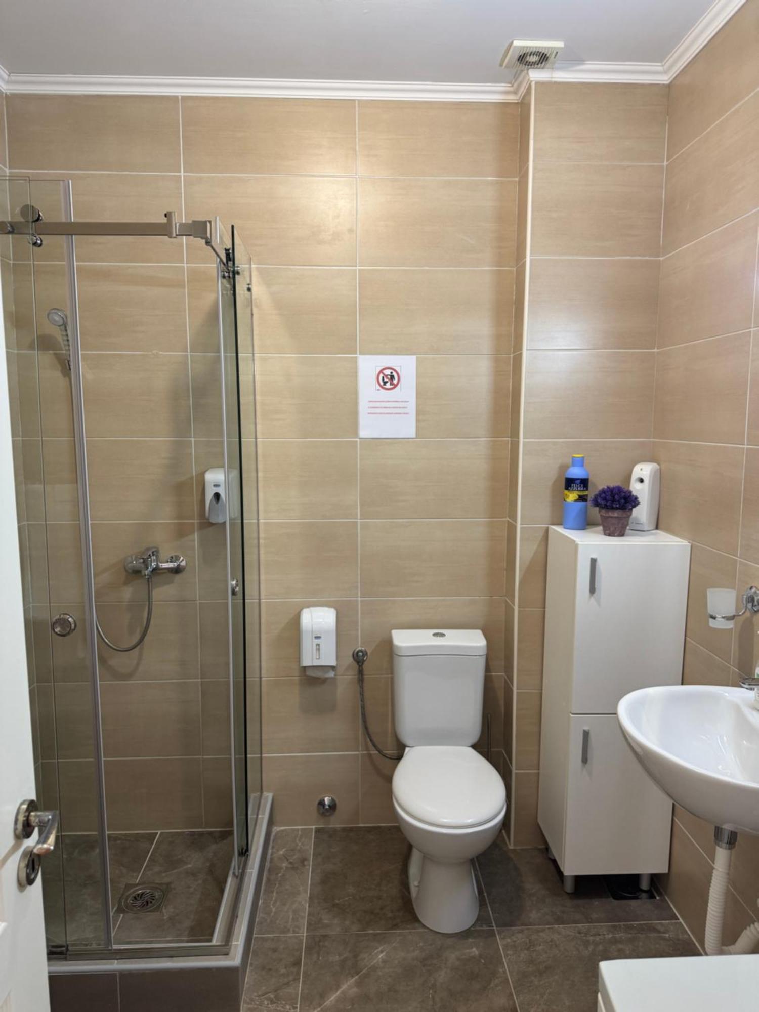 Apartments First Line Petrovac ภายนอก รูปภาพ